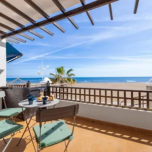 Home2book Charming Seashell Beachview , Playa Honda (Lanzarote) España