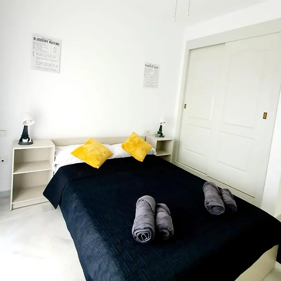 Fantastico apartamento rodeado con campos de golf Apartamento Sitio de Calahonda