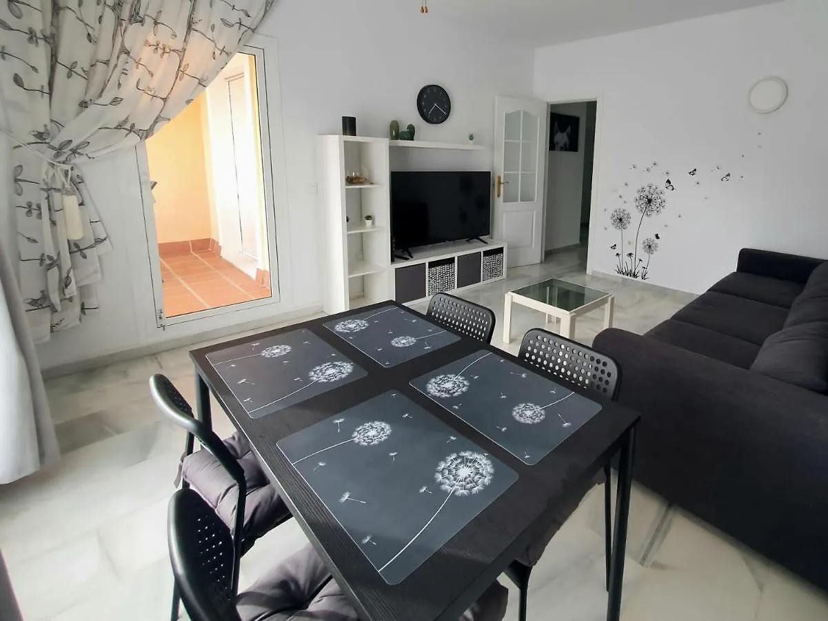 Fantastico apartamento rodeado con campos de golf Apartamento Sitio de Calahonda 0*,  España