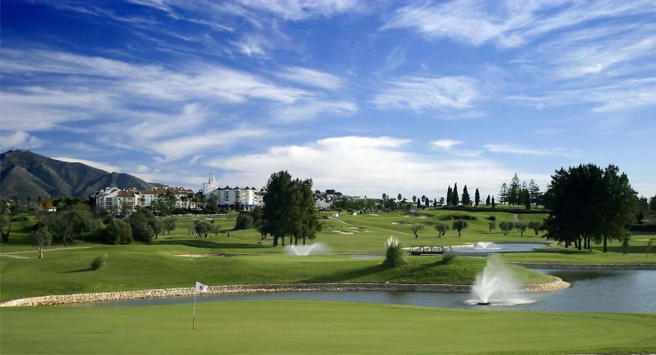 Fantastico apartamento rodeado con campos de golf Apartamento Sitio de Calahonda