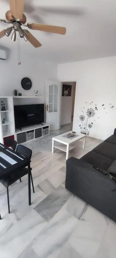 Fantastico apartamento rodeado con campos de golf Apartamento Sitio de Calahonda
